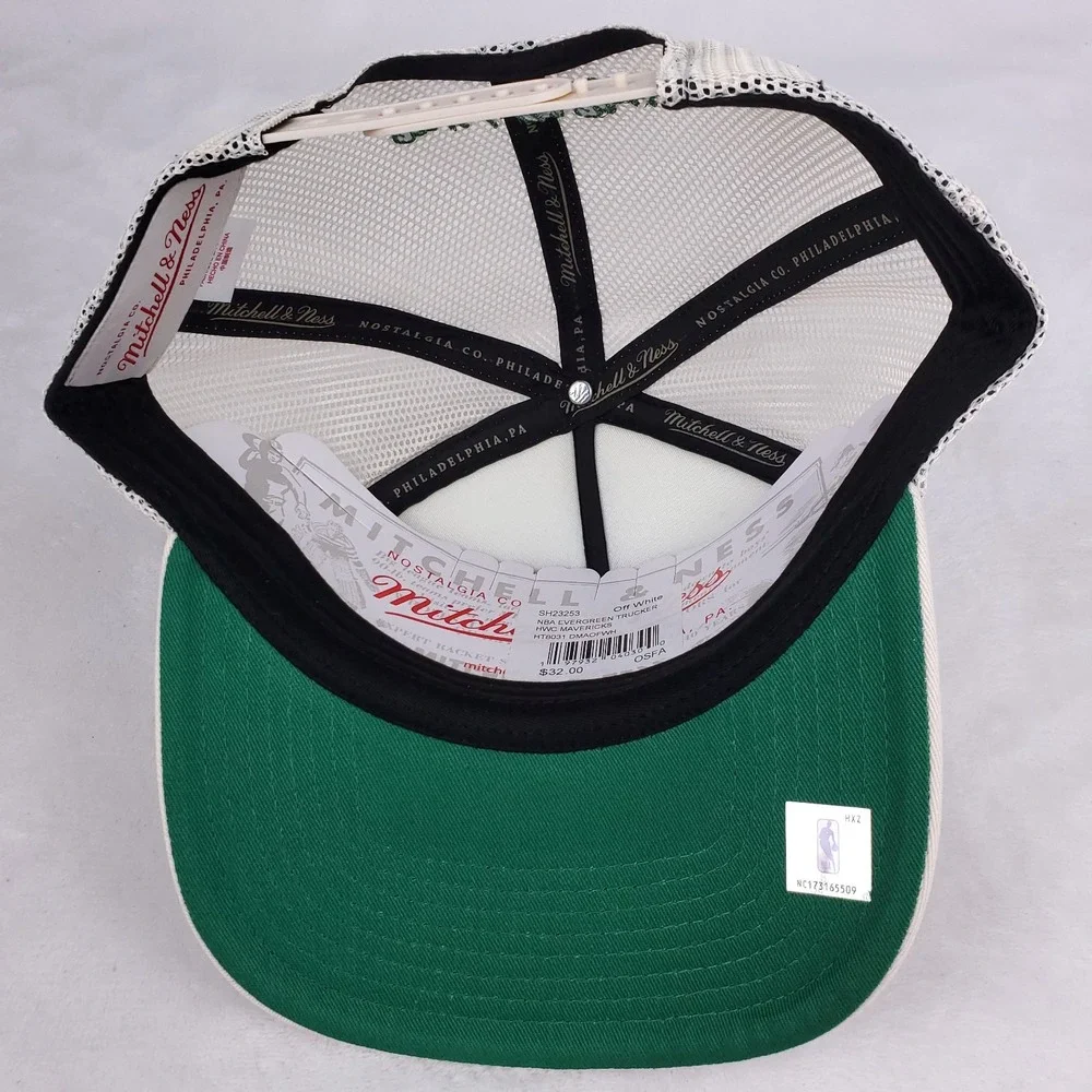 Dallas Mavs Mitchell & Ness NBA Foam Trucker Hat Cap 3D Logo Cream NWT
